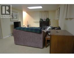 4332 Circle Drive, Fairmont Hot Springs, BC V0B1L2 Photo 29