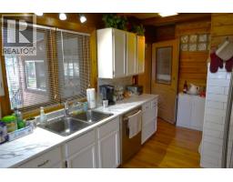 4332 Circle Drive, Fairmont Hot Springs, BC V0B1L2 Photo 17