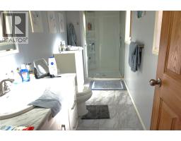 4332 Circle Drive, Fairmont Hot Springs, BC V0B1L2 Photo 24