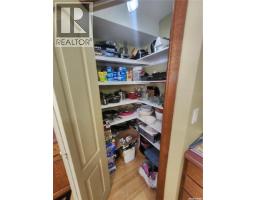 Den - 209 1st Avenue N, Big River, SK S0J0E0 Photo 6