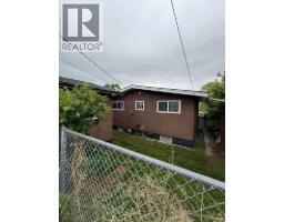 4pc Bathroom - 4603 Edmonton Trail Ne, Calgary, AB T2E3V7 Photo 6