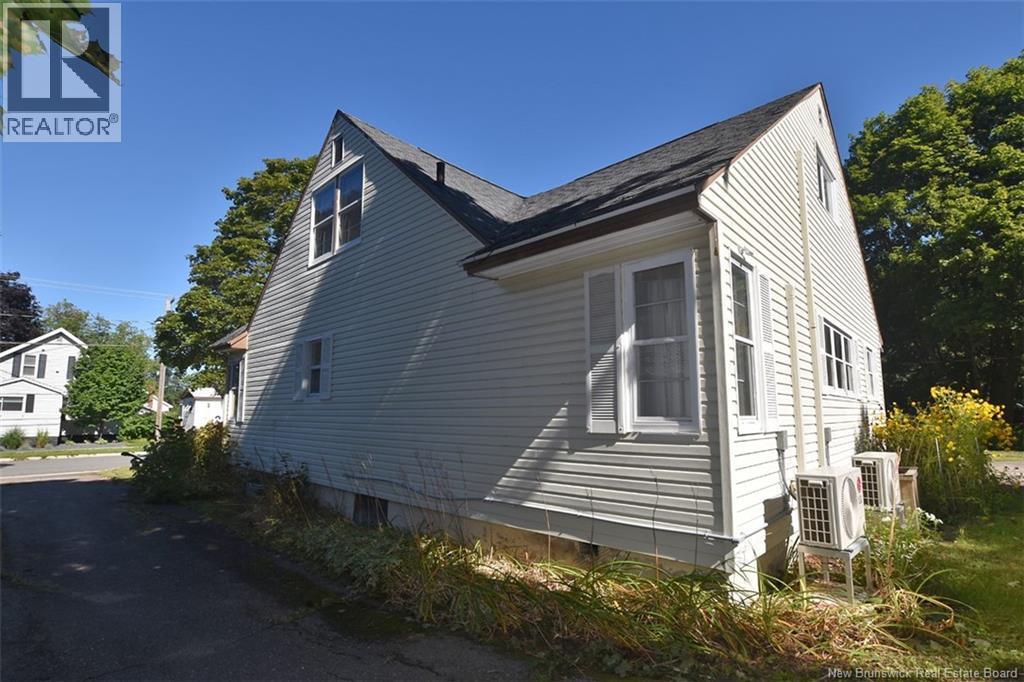 242 Highland Avenue - 10