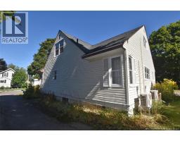 Bedroom - 242 Highland Avenue, Fredericton, NB E3A2S6 Photo 10