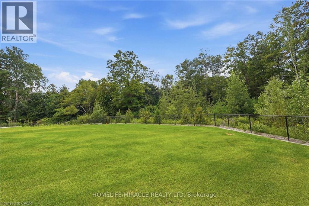 147 AMBROUS Crescent - Image 48