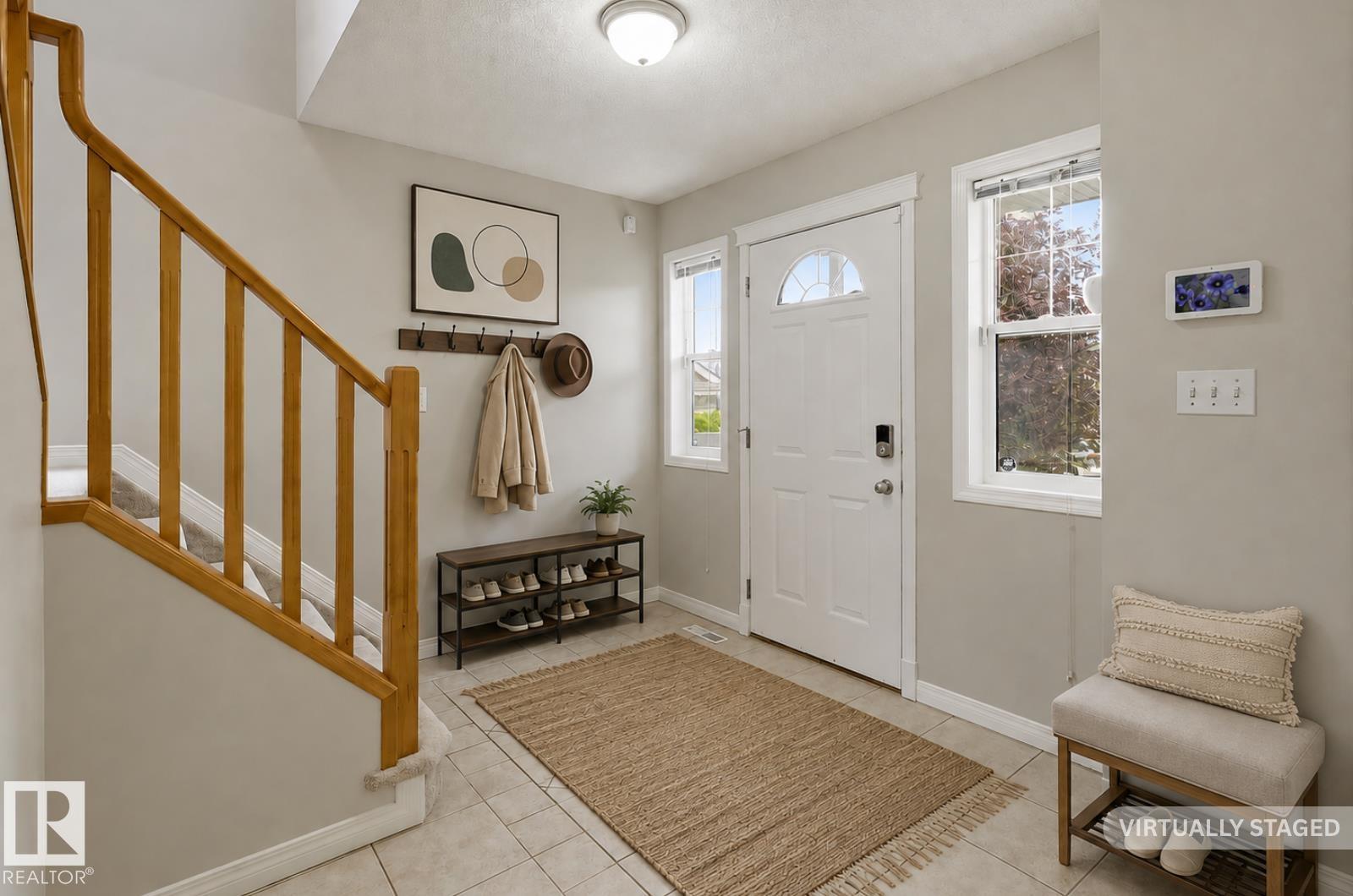10719 8 AV SW, Edmonton, Alberta, T6W1G4, Edmonton, Alberta — photo 2 of 5