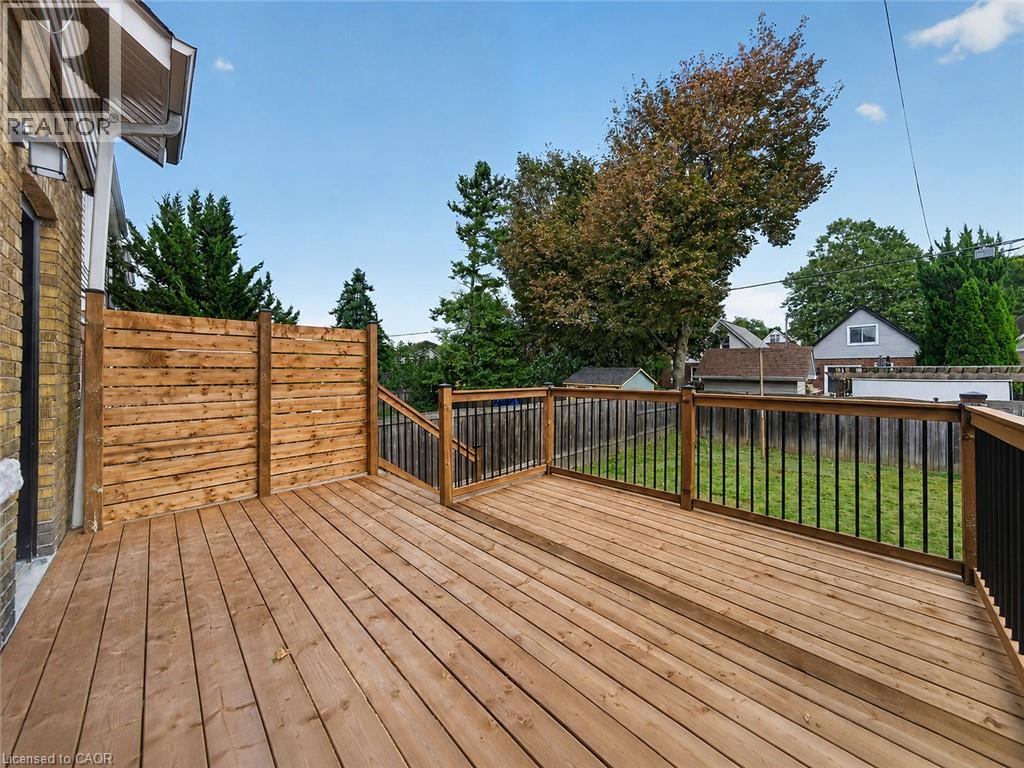 229 PARK Row S - Image 45
