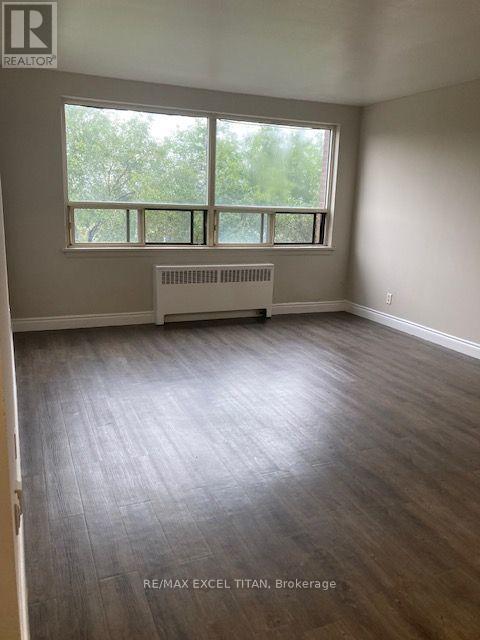639D - 468 OTTAWA STREET, Hamilton (Corktown) — photo 9