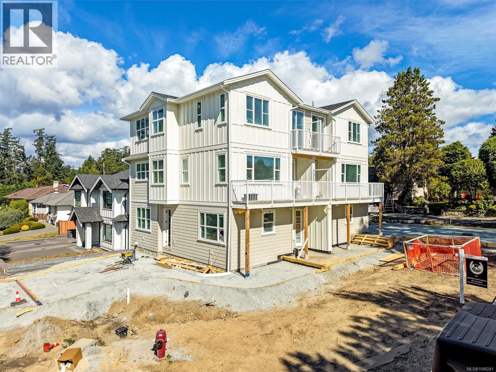 #2 768 Lindsay St - Image 5
