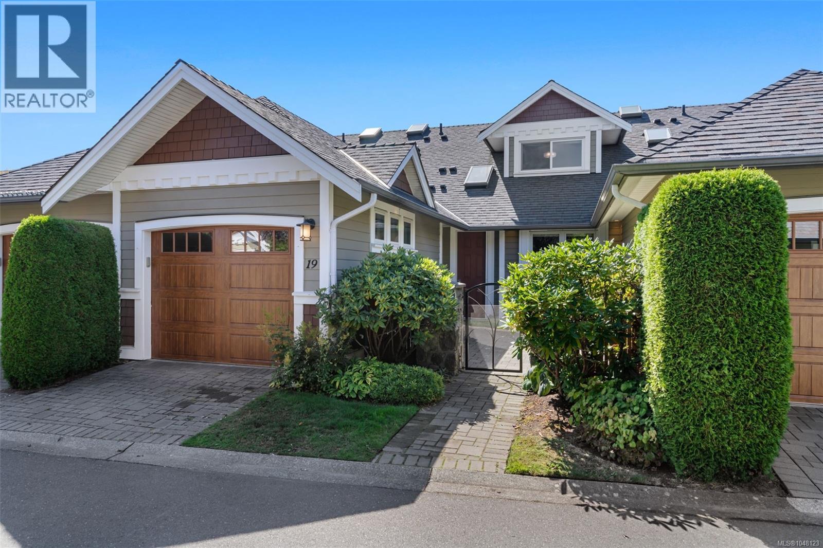 #19 10520 McDonald Park Rd - 1