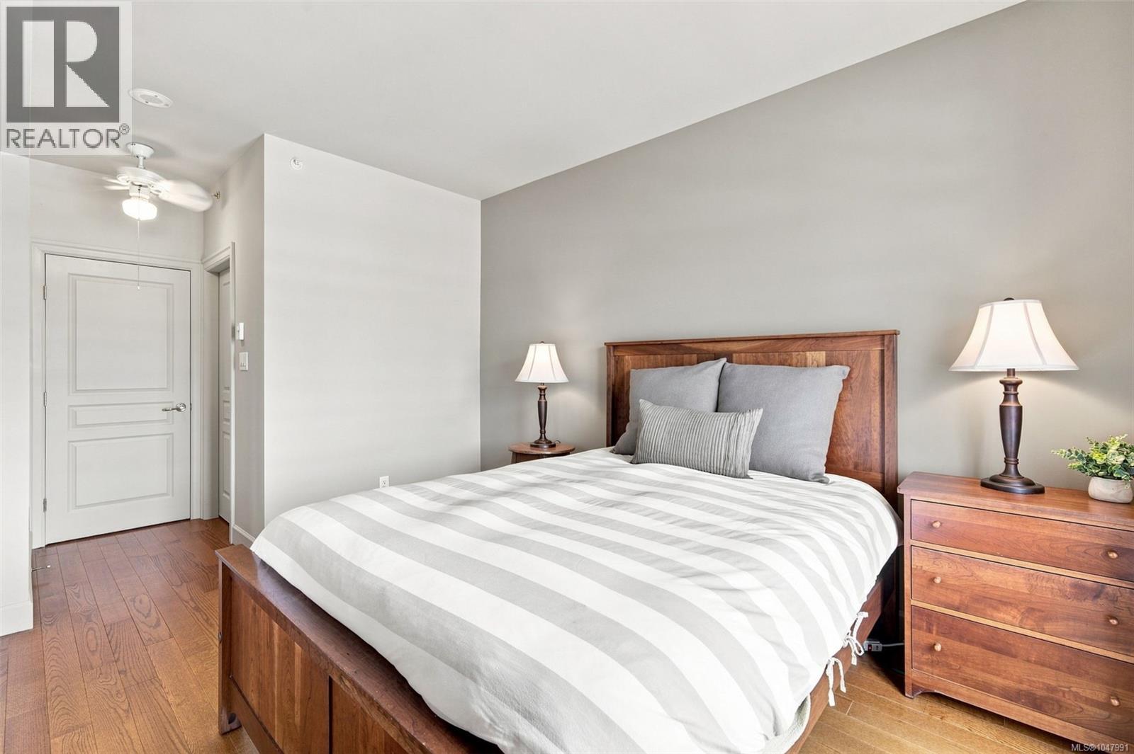#414 21 Dallas Rd - Image 21