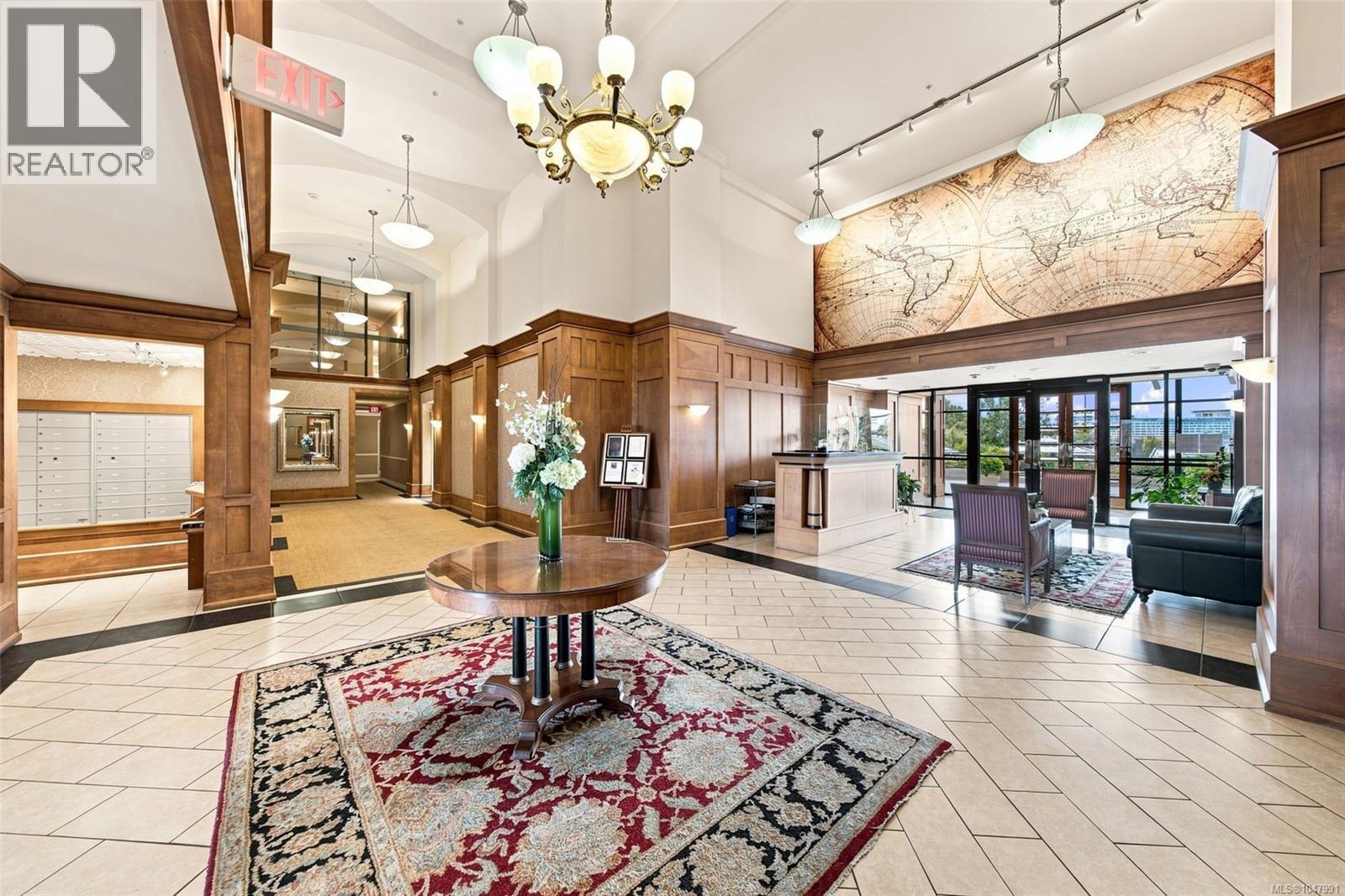#414 21 Dallas Rd - Image 33