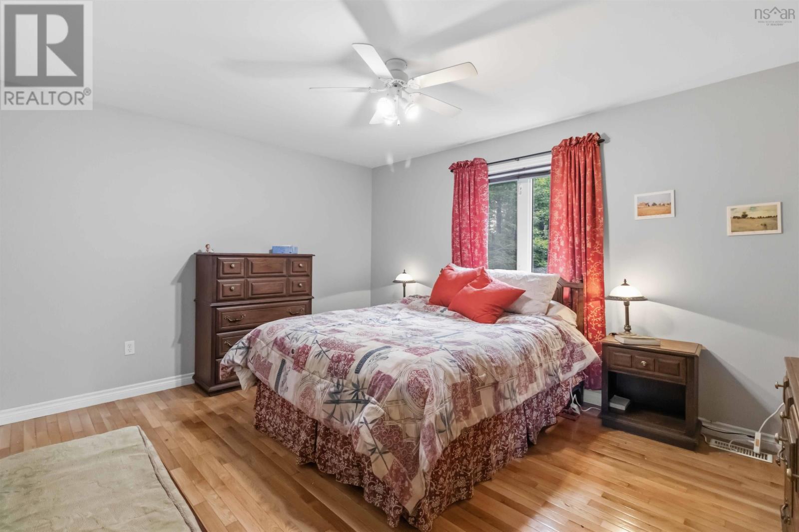 196 St. George Boulevard - Image 4