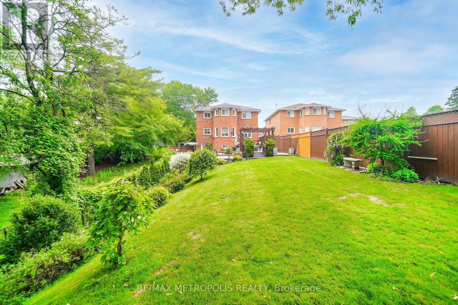 37 BENNETT ROAD - Image 17
