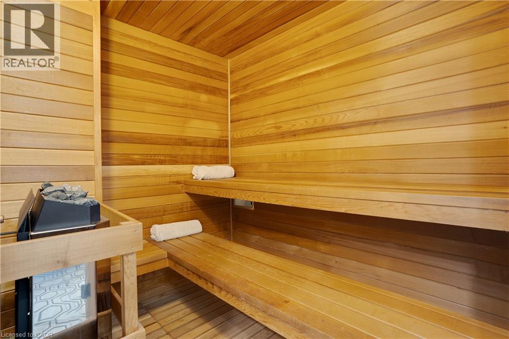 24 PARK Avenue - Image 38