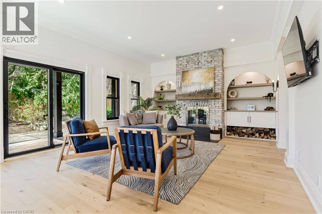 24 PARK Avenue - Image 24