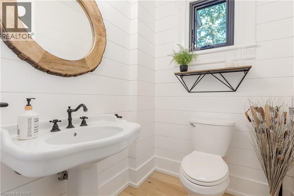 24 PARK Avenue - Image 31