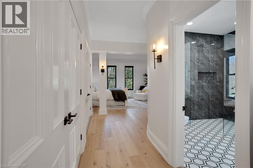 24 PARK Avenue - Image 35