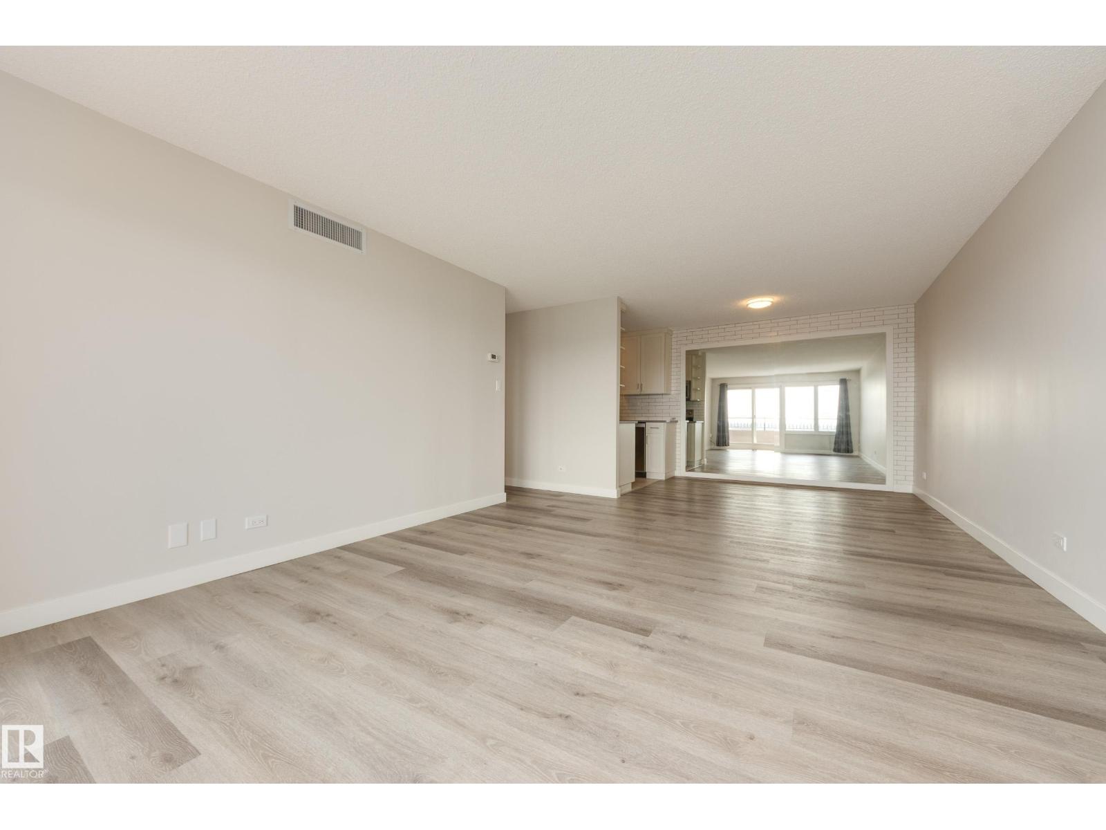 #1101 12303 JASPER AV NW - Image 20