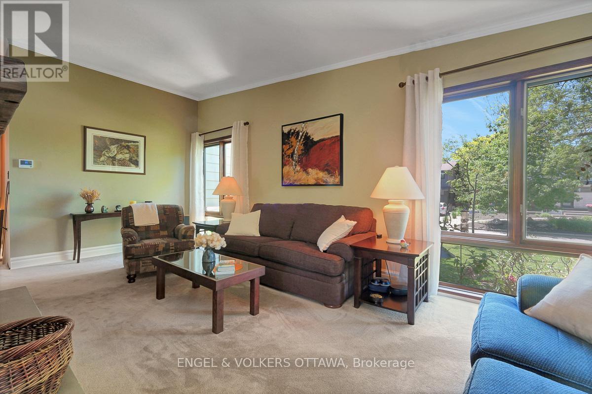 1131 CAMEO DRIVE - Image 13