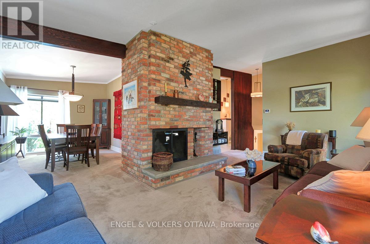 1131 CAMEO DRIVE - Image 14
