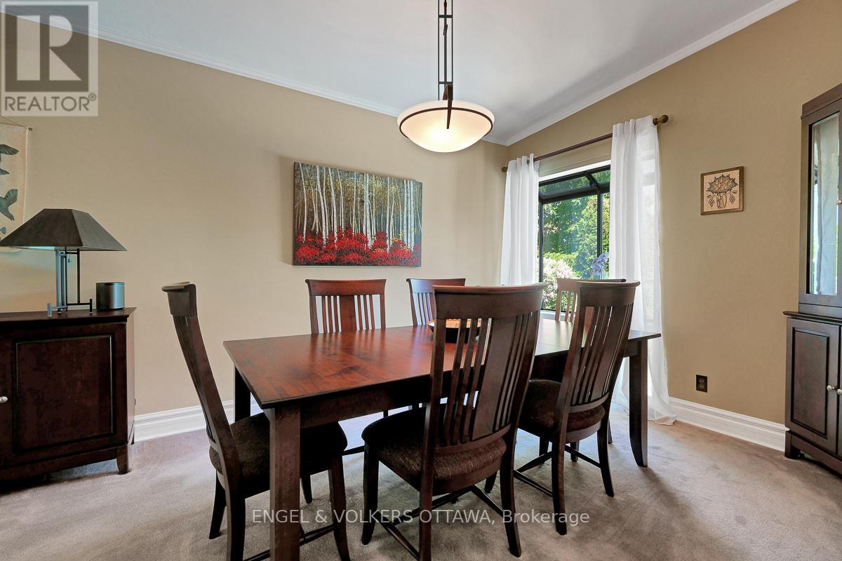 1131 CAMEO DRIVE - Image 18