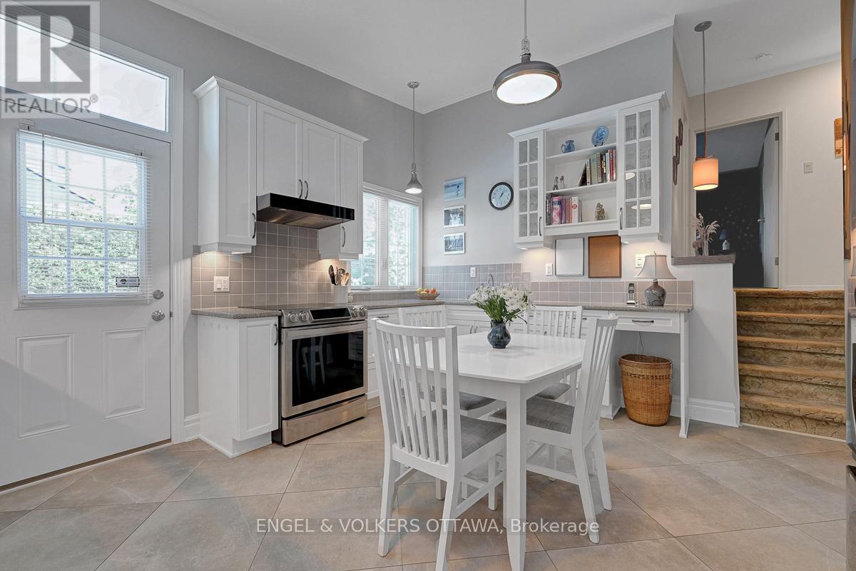 1131 CAMEO DRIVE - Image 19
