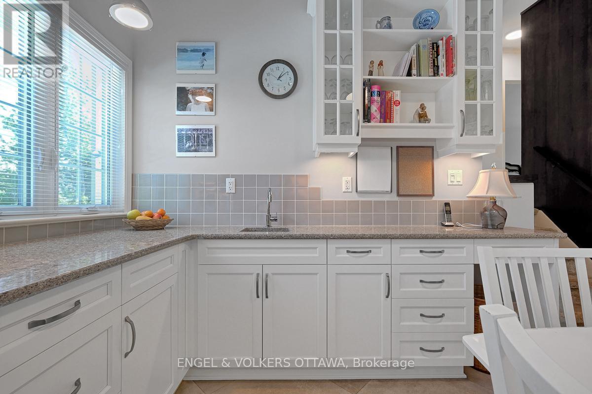 1131 CAMEO DRIVE - Image 21