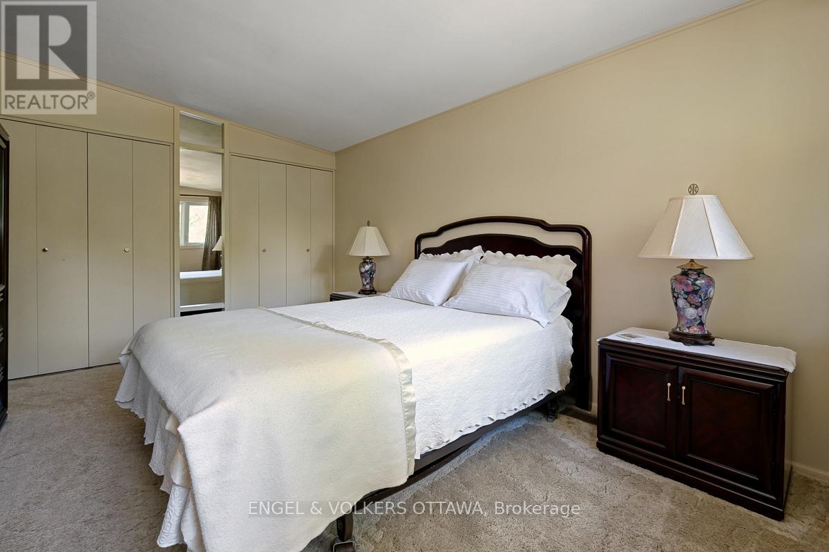 1131 CAMEO DRIVE - Image 27