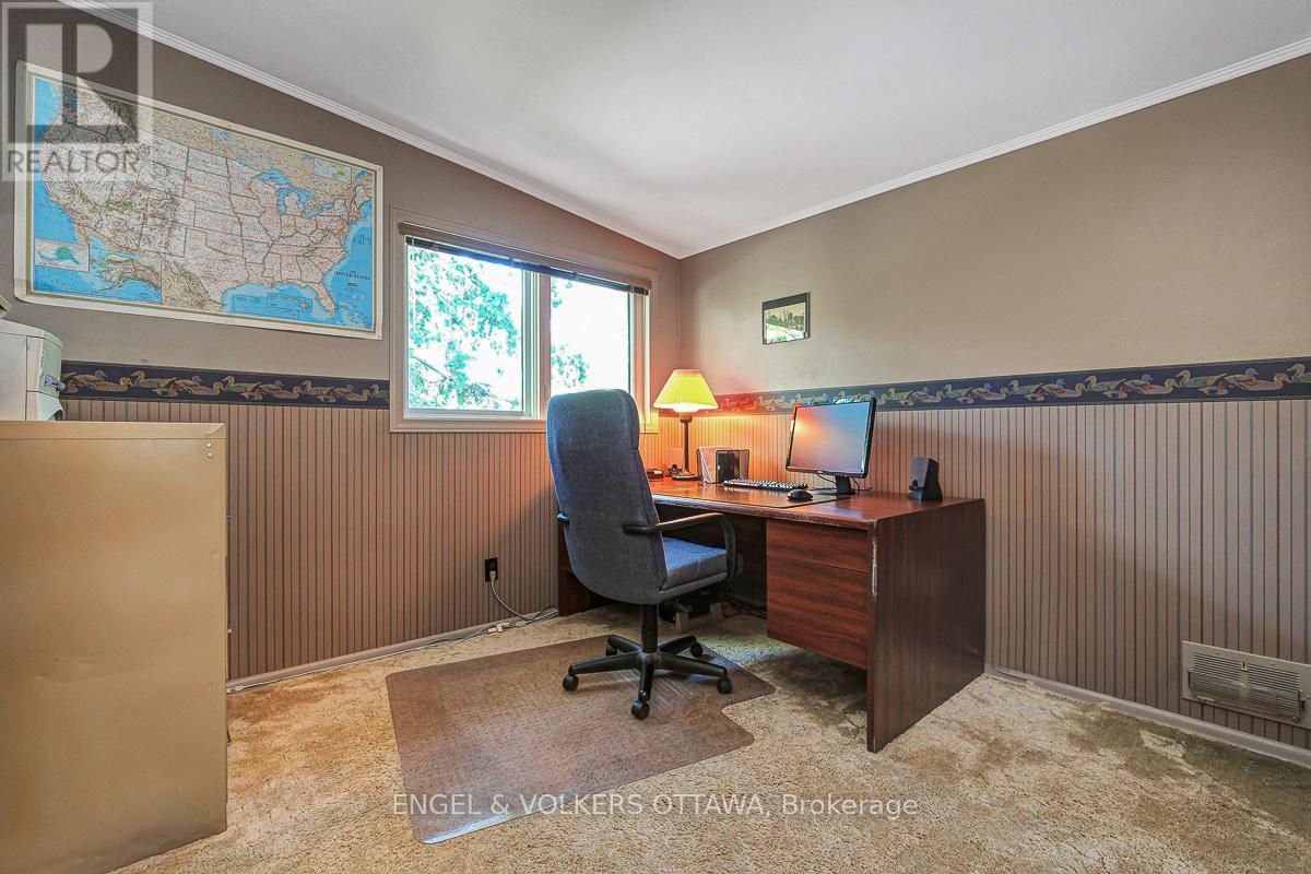 1131 CAMEO DRIVE - Image 31