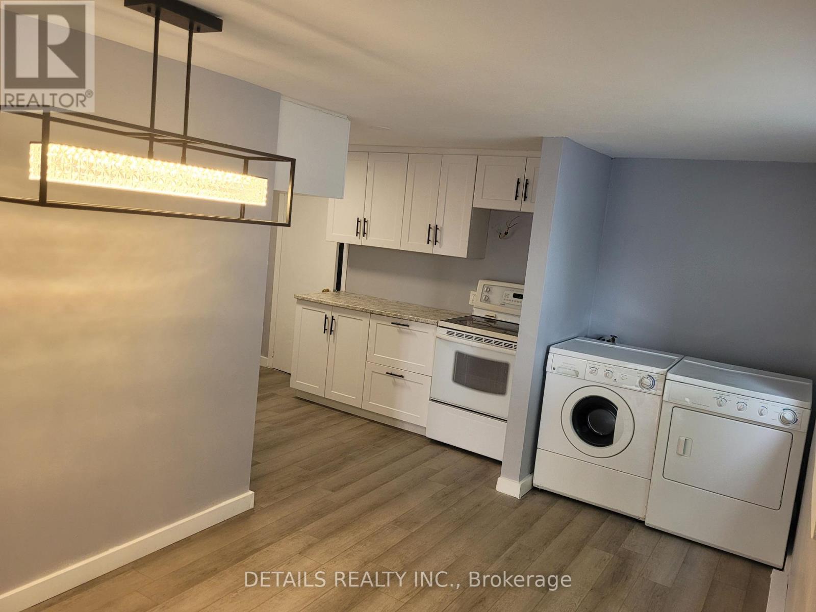 4559 STE CATHERINE STREET - 12