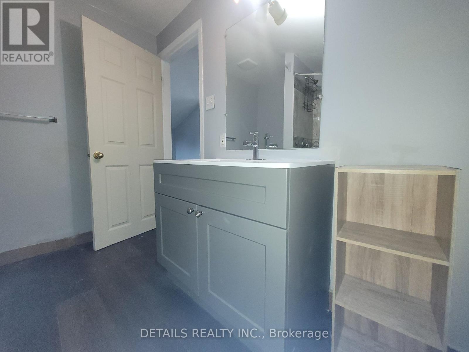 4559 STE CATHERINE STREET - 25