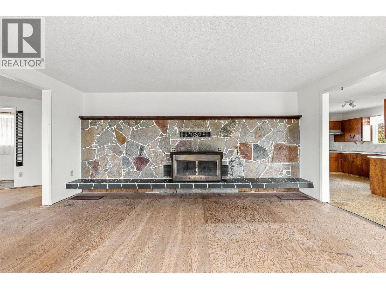  11211 Roberts Road, Lake Country