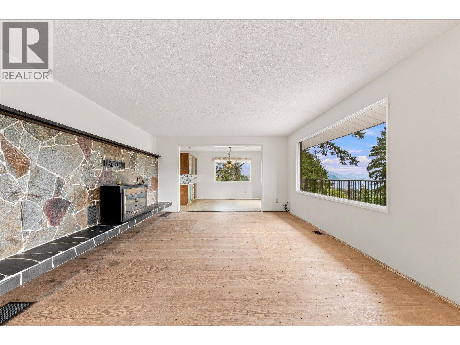  11211 Roberts Road, Lake Country