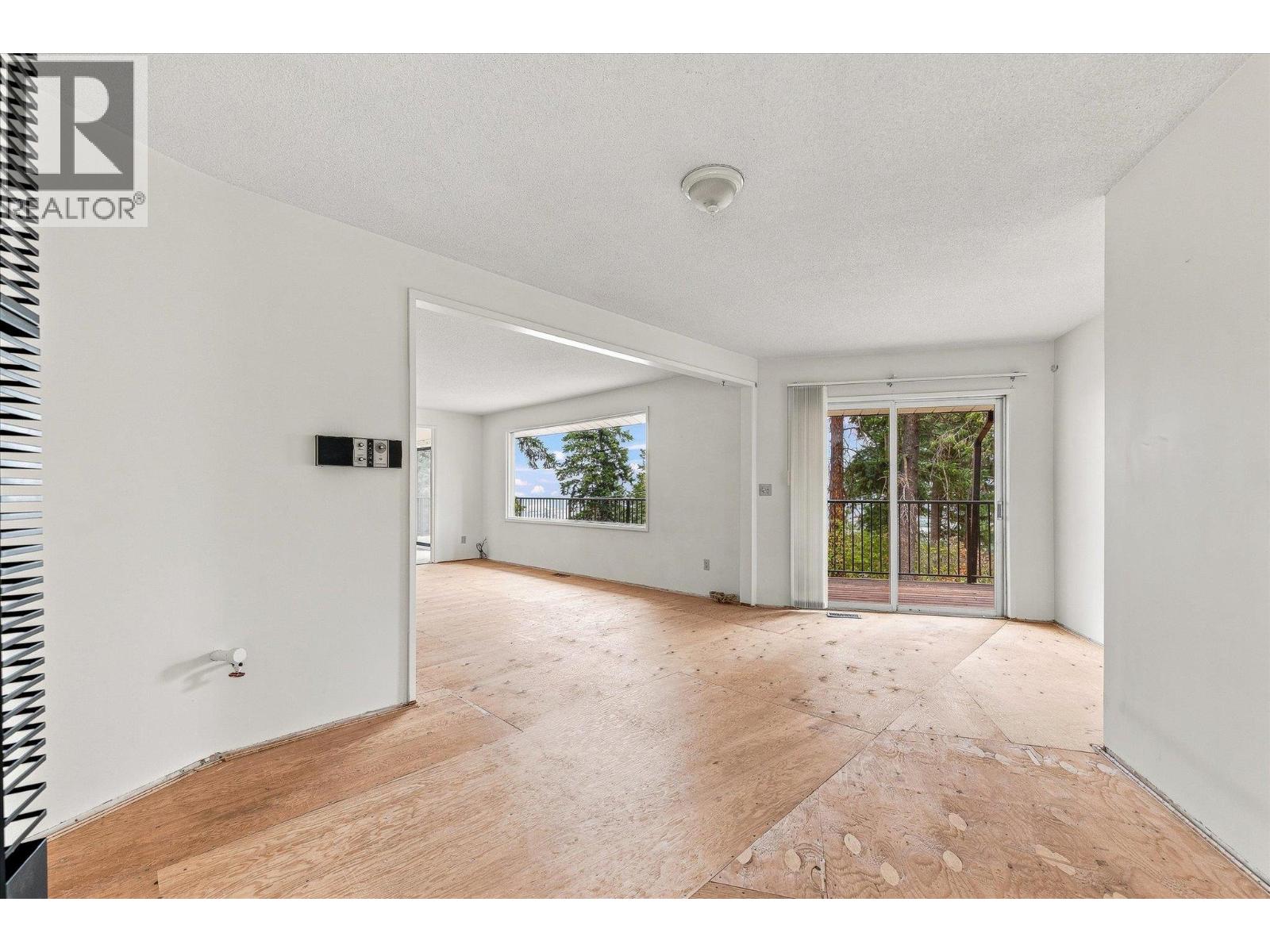  11211 Roberts Road, Lake Country
