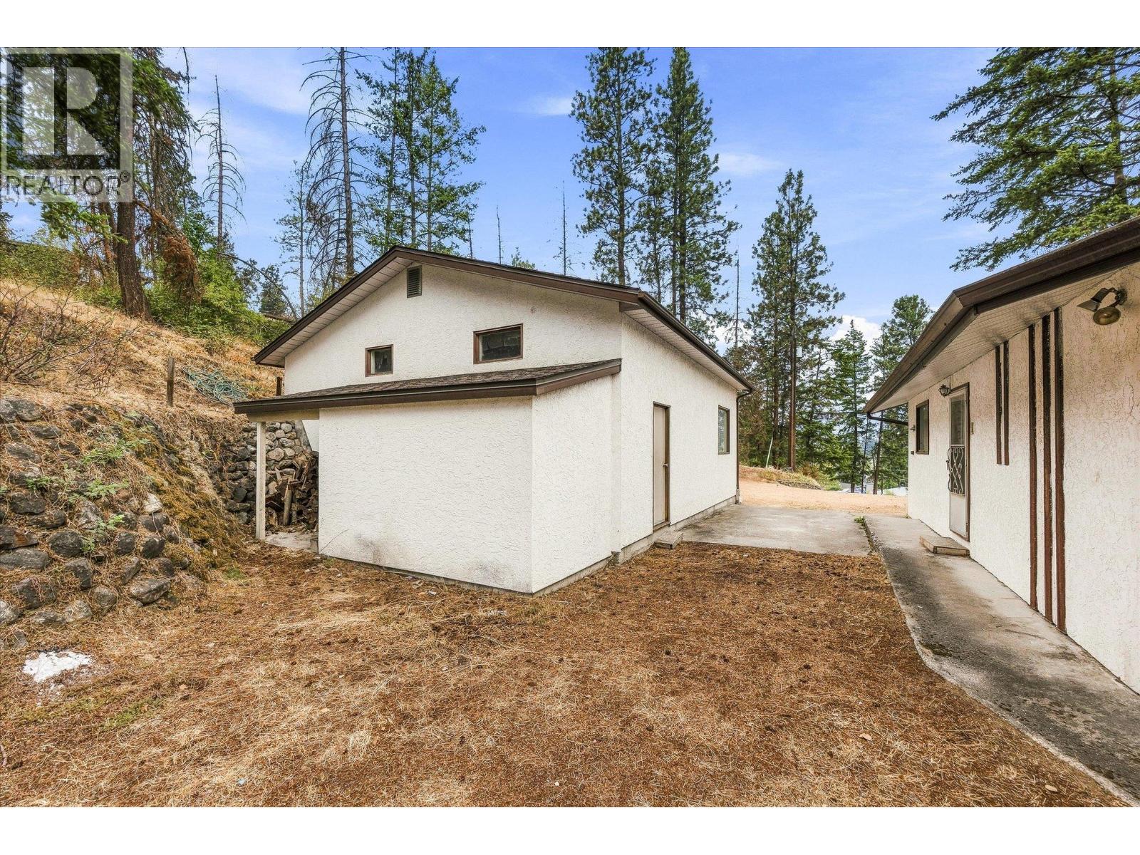  11211 Roberts Road, Lake Country