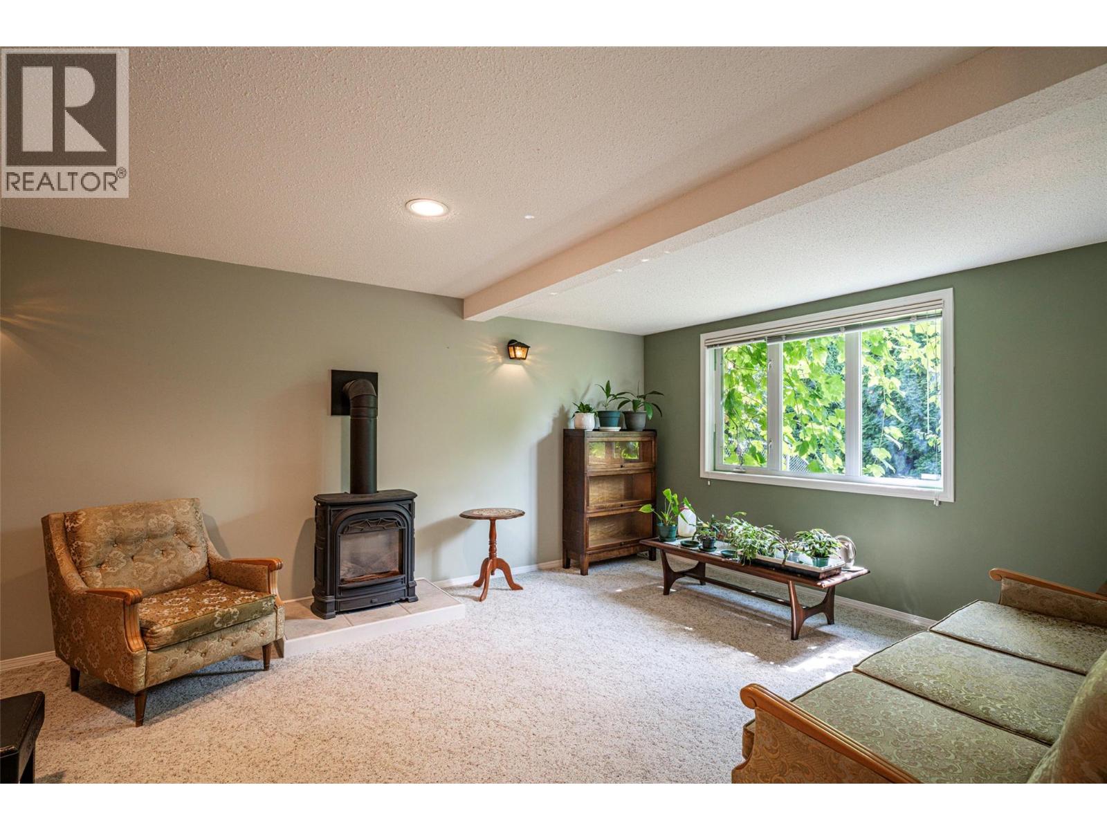 5804 Richfield Drive - 4
