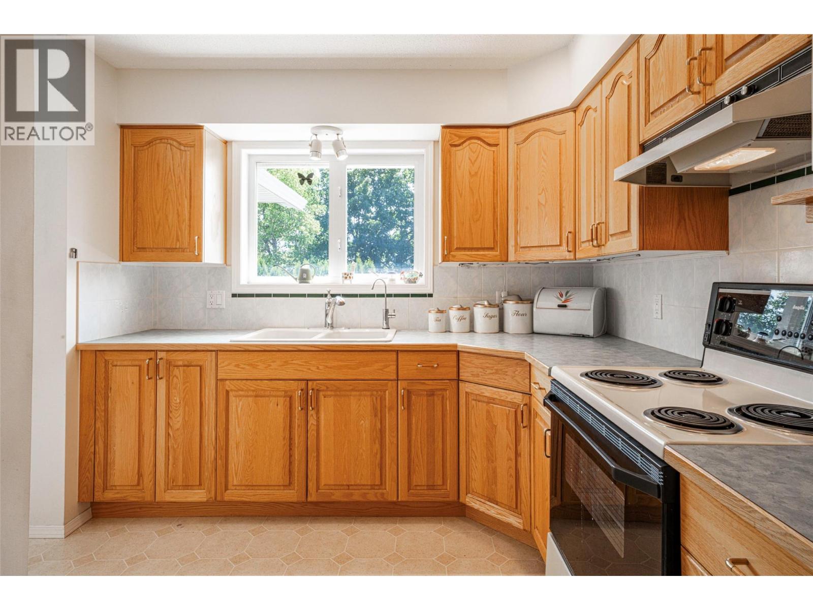 5804 Richfield Drive - 3