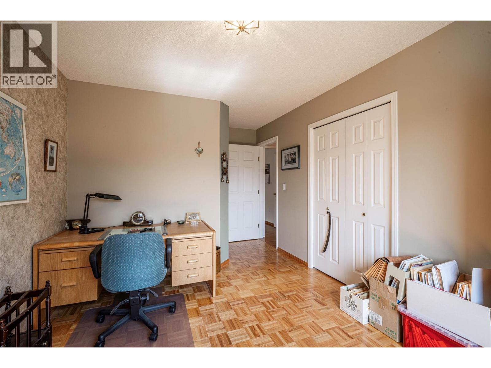 5804 Richfield Drive - Image 37
