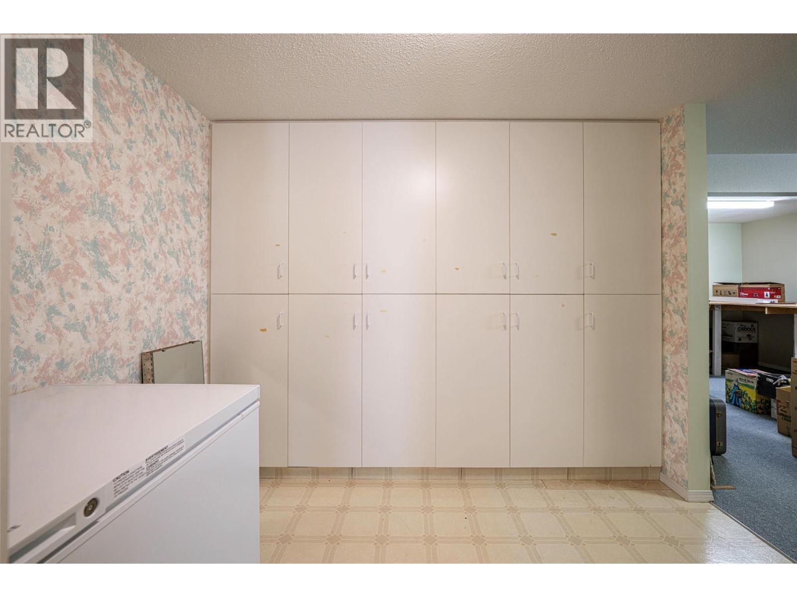5804 Richfield Drive - 43
