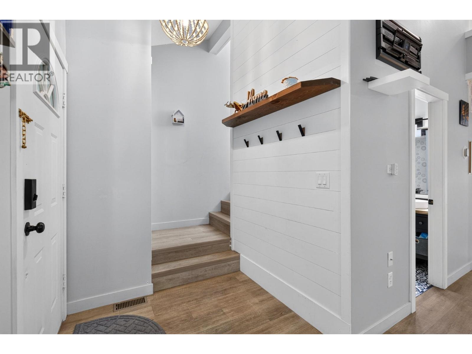 #104 3155 Gordon Drive - Image 22