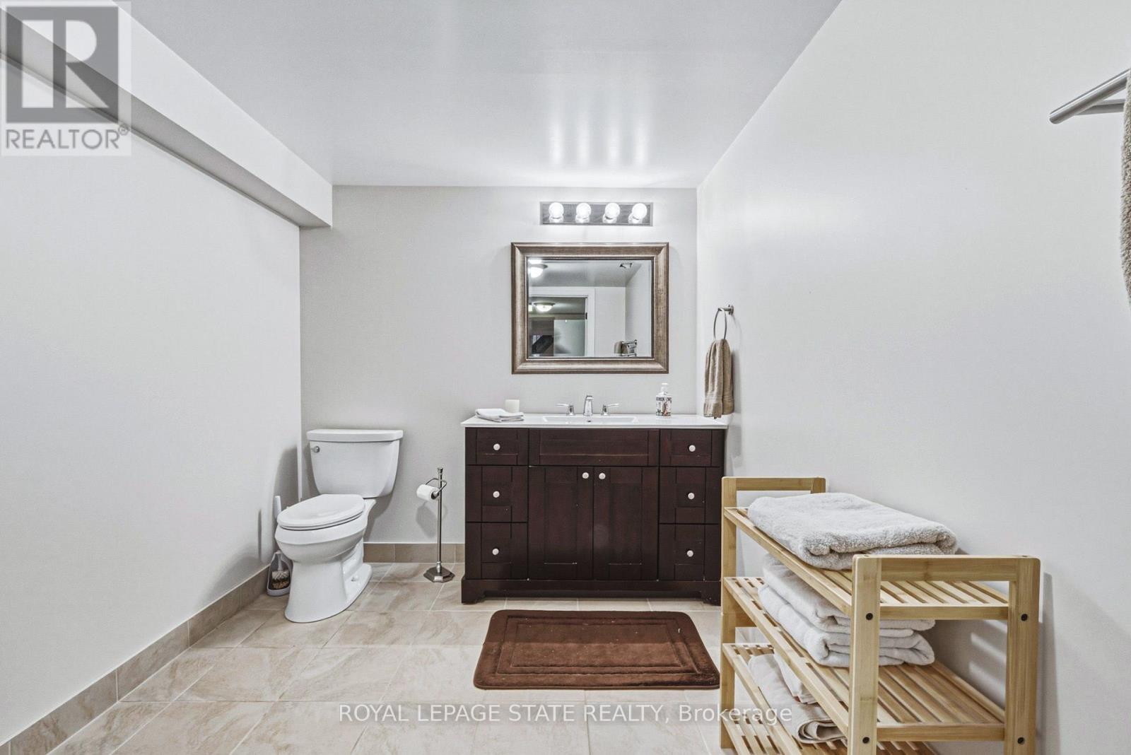 231 PINE COVE ROAD - Image 35