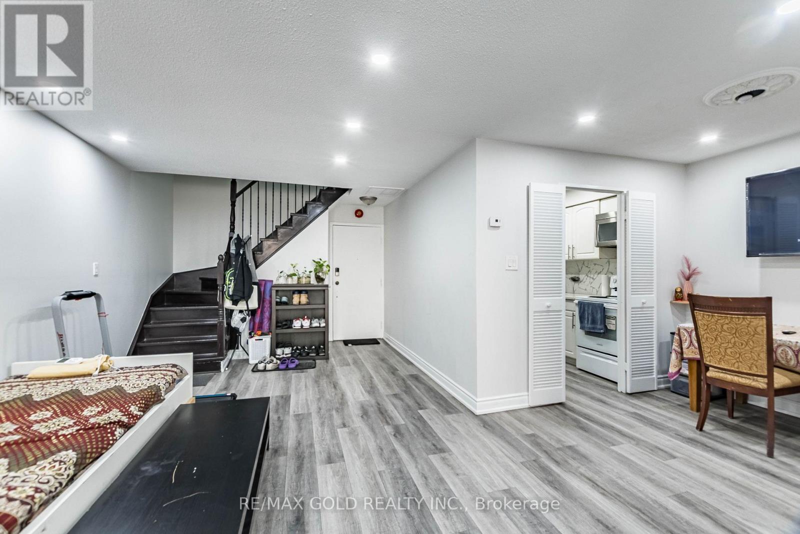 #120 3455 MORNING STAR DRIVE - 6