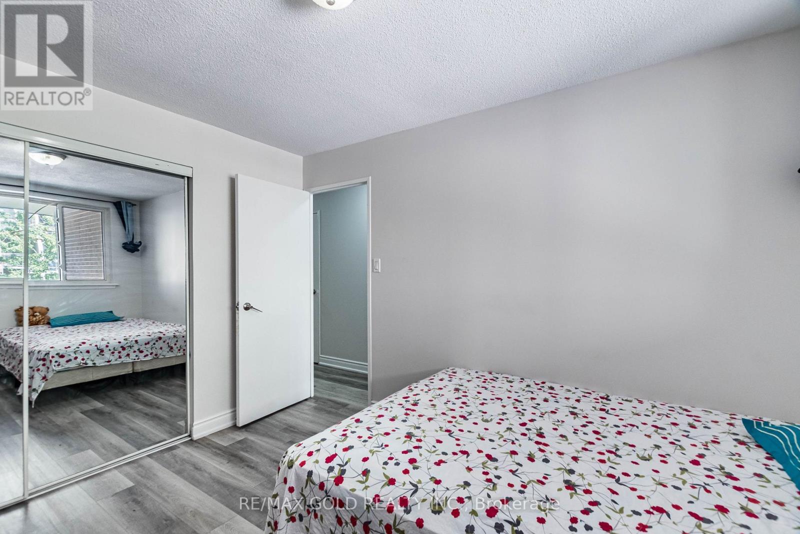 #120 3455 MORNING STAR DRIVE - Image 18