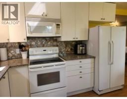 655 3 Avenue W, Drumheller, AB T0J0Y3 Photo 9
