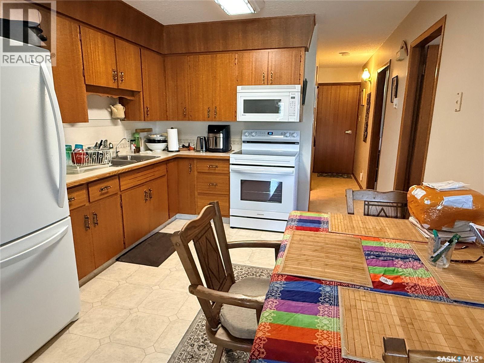 #1 1187 Ashley DRIVE - 10