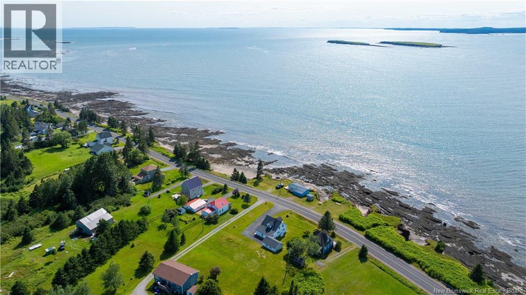 243 Maces Bay Road - Image 43