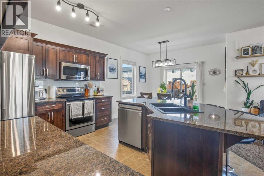 2 Almond Crescent - Image 12