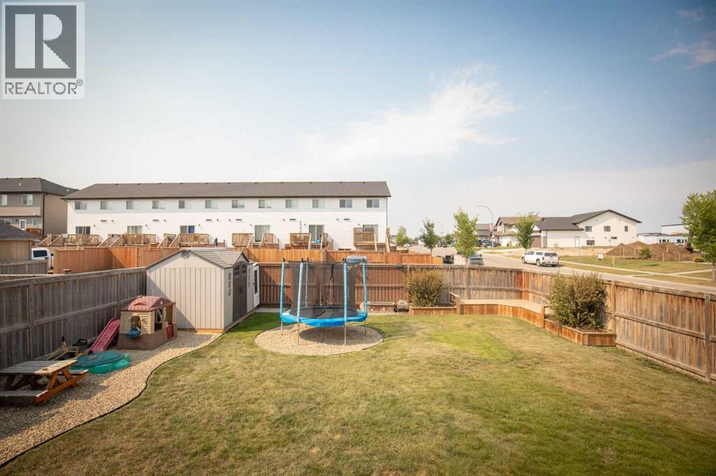 2 Almond Crescent - Image 31