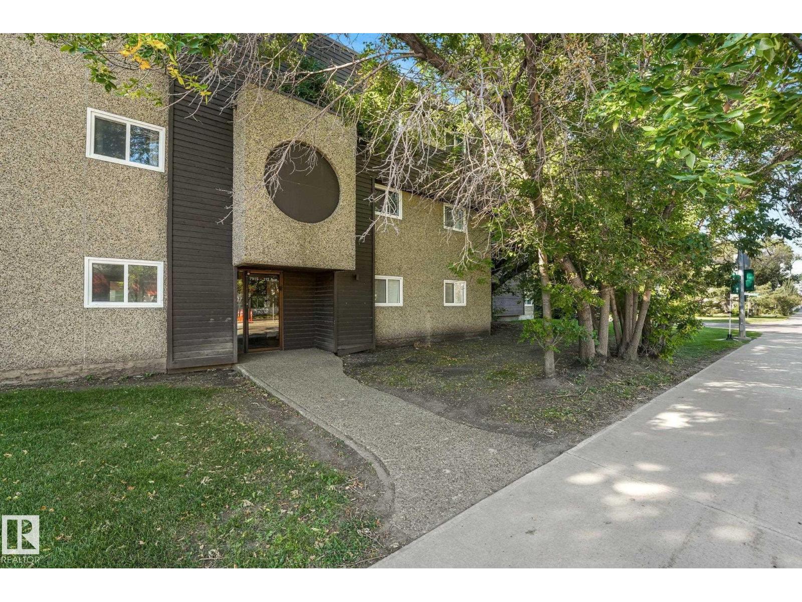 #101 7915 112 AV NW, Edmonton, Alberta, T5B0E7