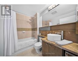 5509 - 11 Brunel Court, Toronto, ON M5V3Y3 Photo 15